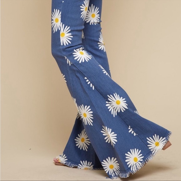 Daisy flower flare bell bottoms blue Jeans high waisted 70’s retro pants - Picture 9 of 9